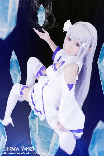 Re-Zero kara Hajimeru Isekai Seikatsu Emilia cosplay02